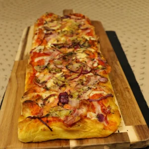 Pizza Romana 800x800px pancheta